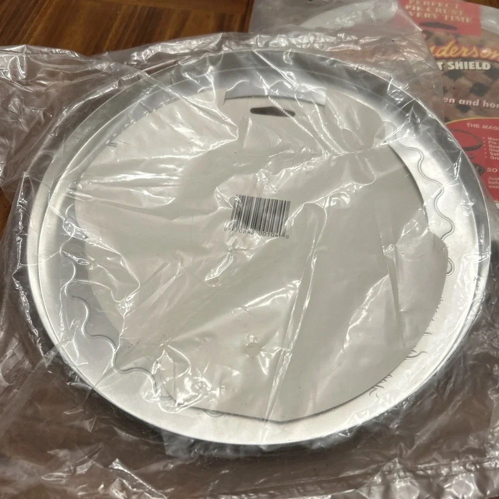 Mrs Anderson 9 Inch Pie Crust‎ Shield New Set 2